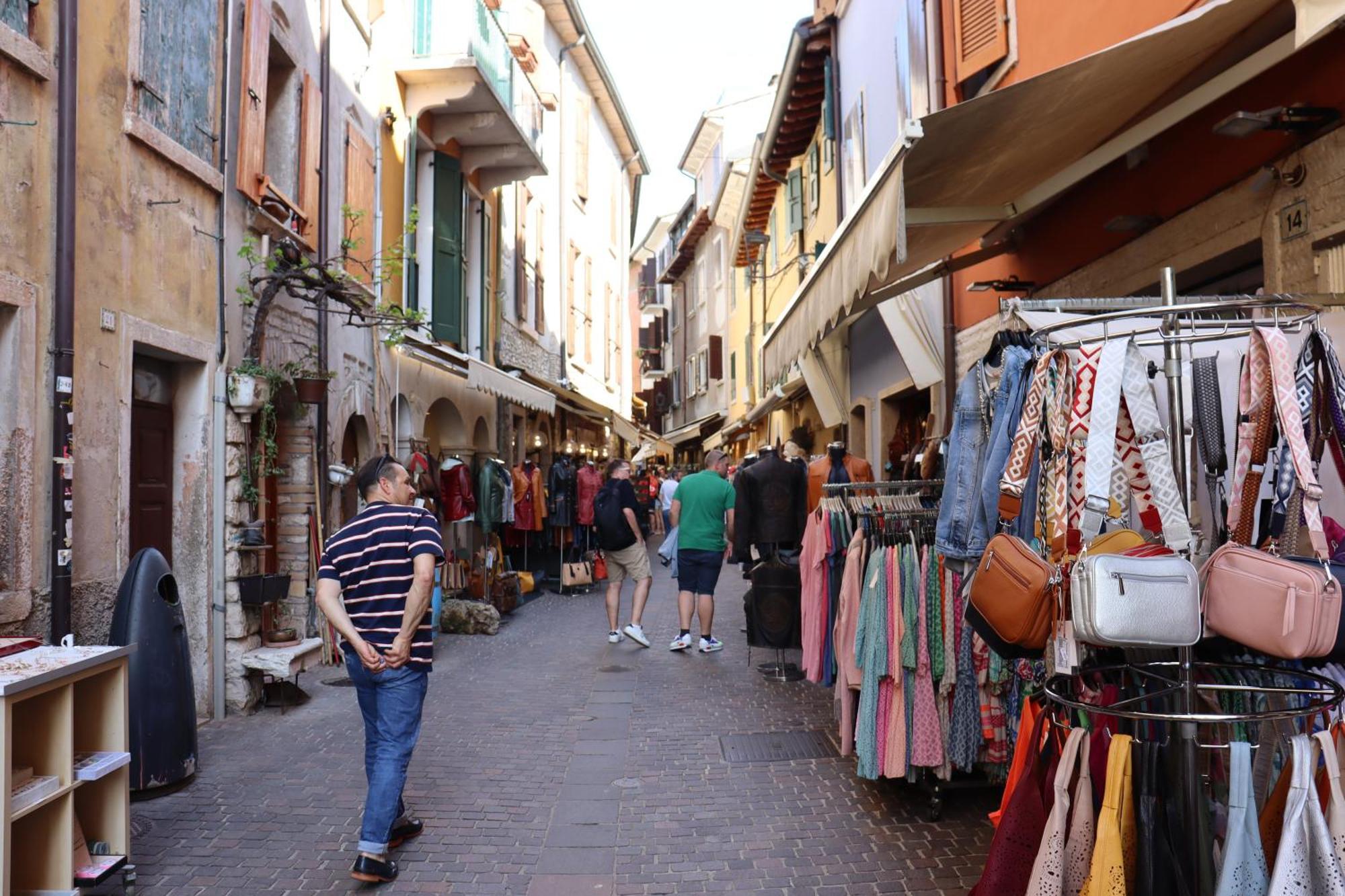 Monika Holiday12 La Fata Del Garda (Verona)